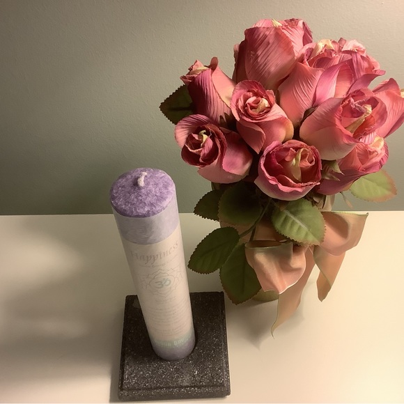 NWT! Chakra Happiness candle and holder - Picture 7 of 7